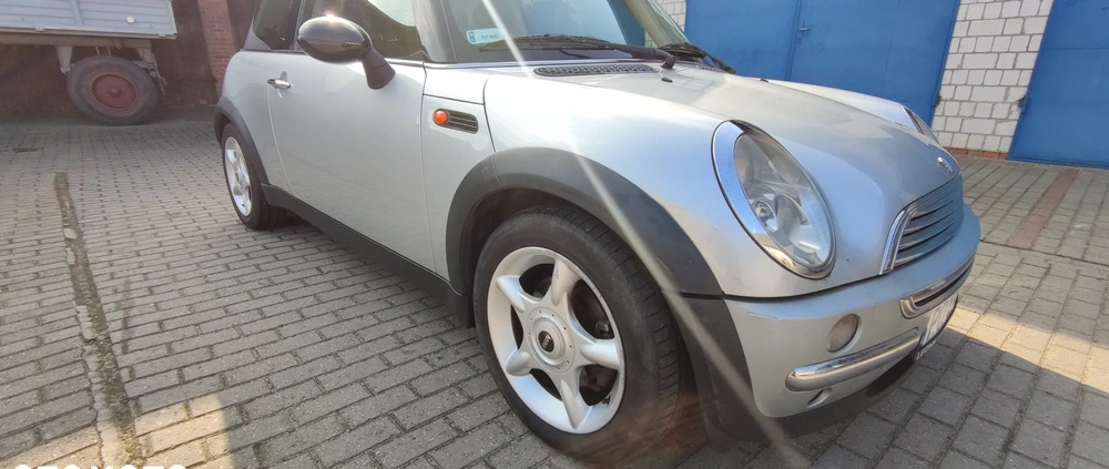 MINI Cooper cena 11000 przebieg: 288752, rok produkcji 2001 z Kluczbork małe 631